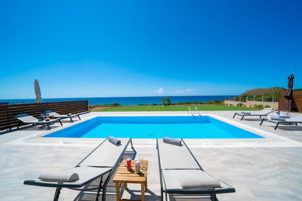 Kassiani Villa *